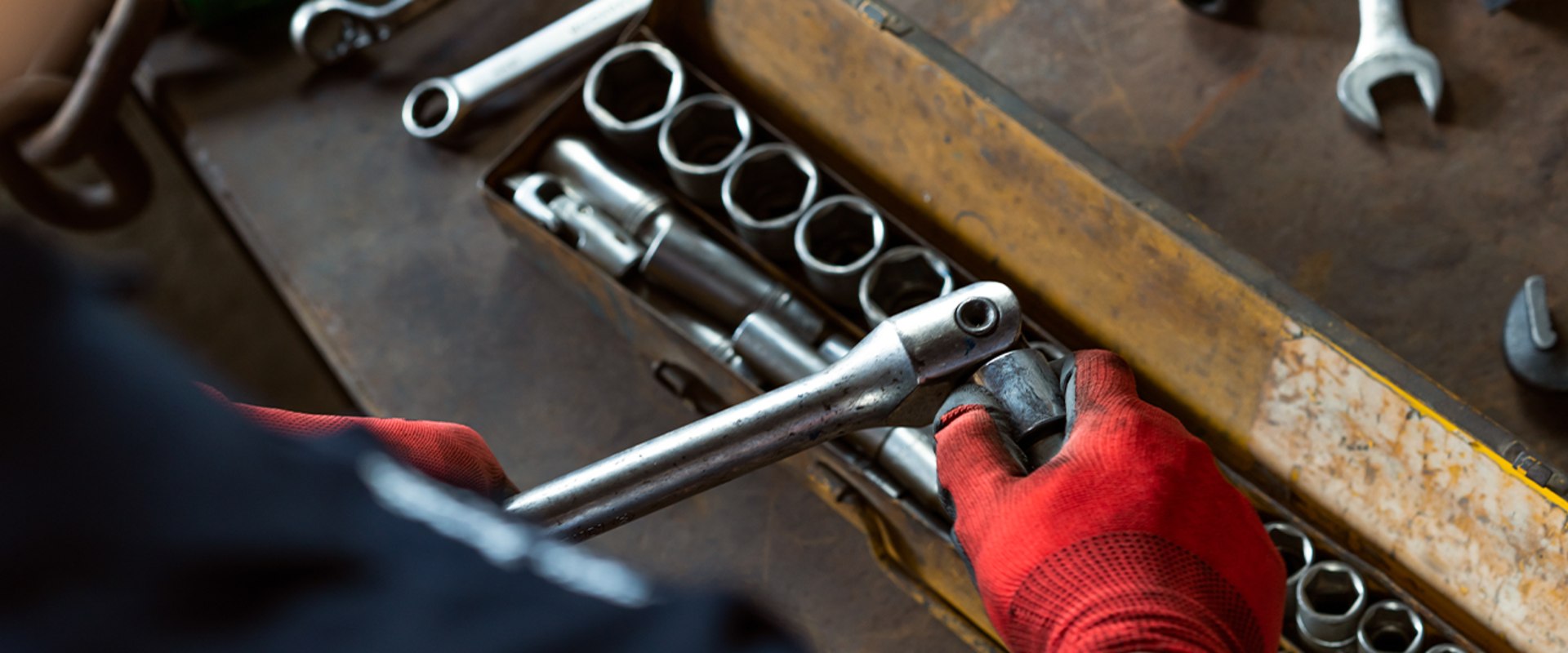 A Beginner's Guide to Wrenches and Sockets for DIY Car Repair